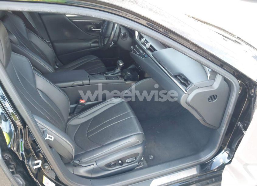 Photo 5 of 2019 Lexus Es 350 F SPORT (VIN JTHBZ1B1XK2005576)