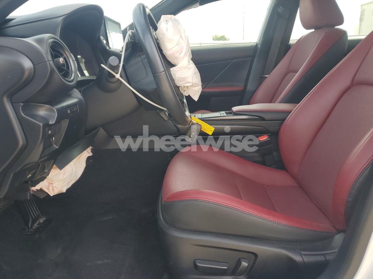 Photo 7 of 2024 LEXUS IS 350 F SPORT DESIGN (VIN JTHBZ1B26R5078915)