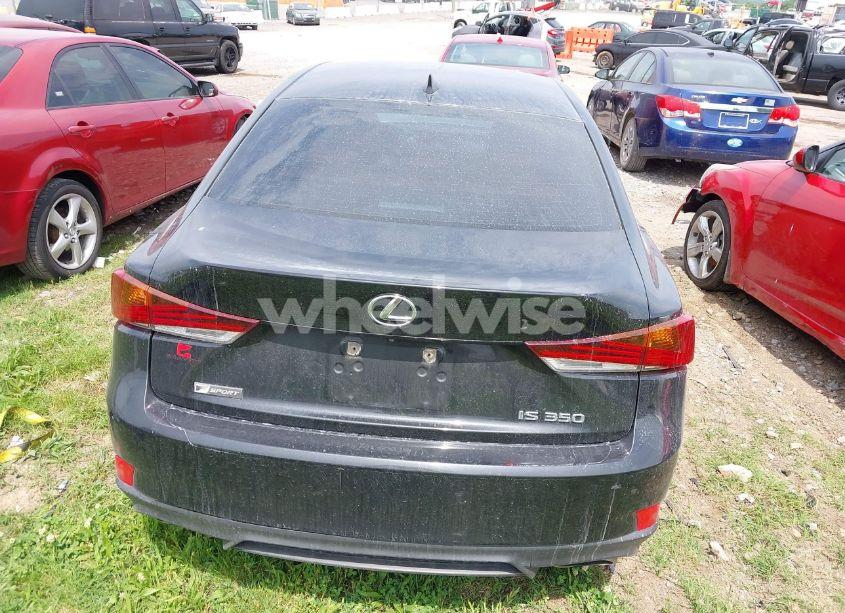 Photo 17 of 2018 Lexus Is 350 (VIN JTHBZ1D26J5032387)