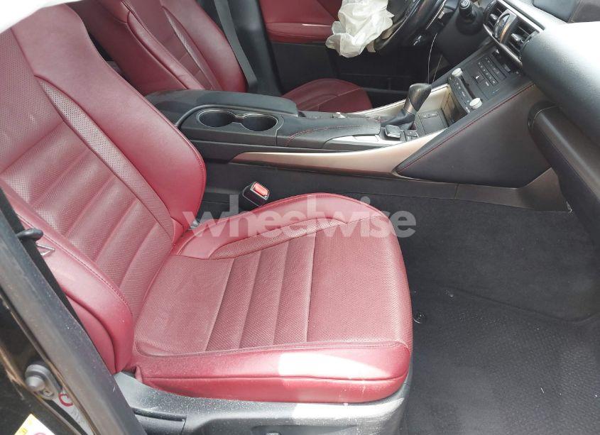 Photo 5 of 2018 Lexus Is 350 (VIN JTHBZ1D26J5032387)