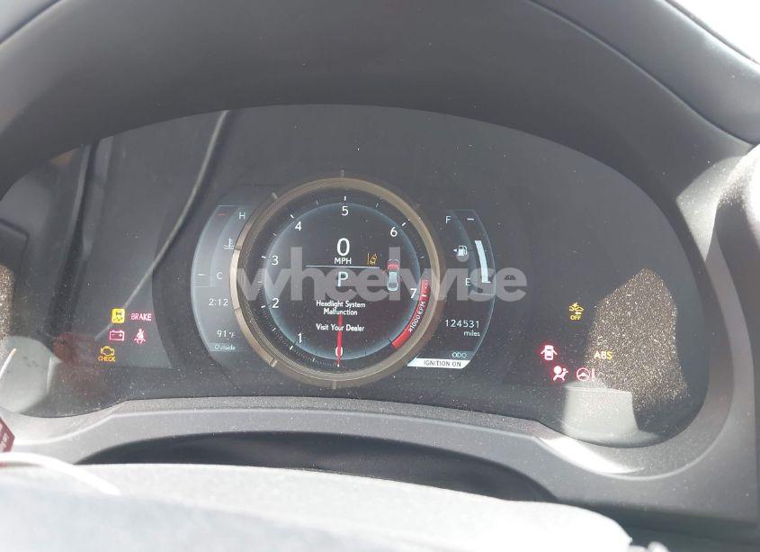 Photo 7 of 2018 Lexus Is 350 (VIN JTHBZ1D26J5032387)