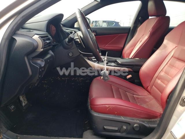 Photo 5 of 2019 LEXUS IS 300 (VIN JTHC81D24K5040156)