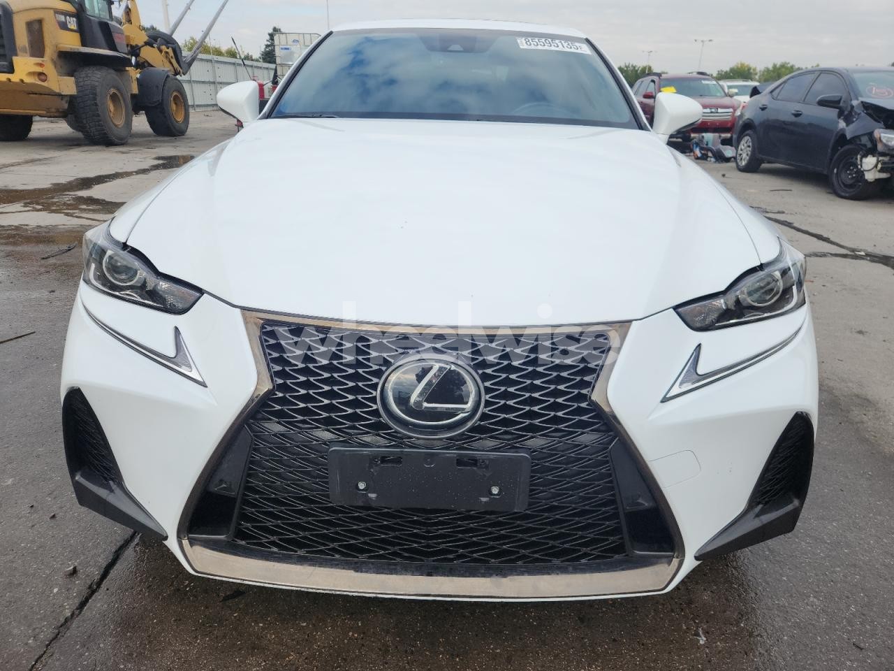 Photo 5 of 2019 LEXUS IS 300 (VIN JTHC81D26K5035251)