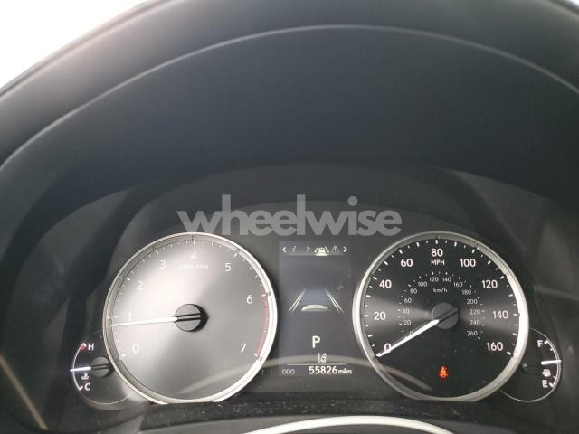 Photo 6 of 2021 LEXUS IS 300 (VIN JTHCA1D20M5113126)