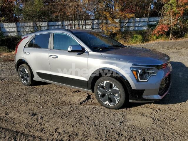 2023 KIA NIRO WIND (VIN JTHCE1BL3D5006829) main photo