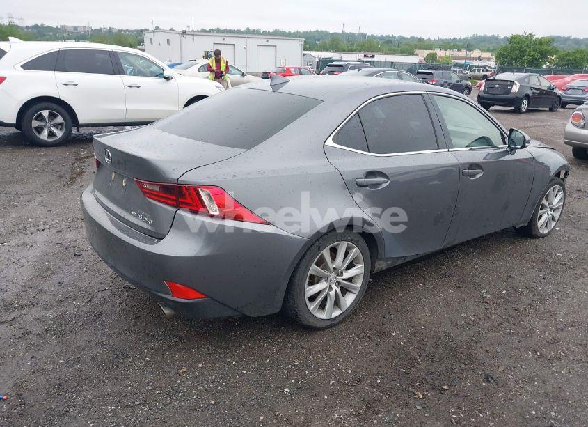 Photo 4 of 2015 Lexus Is 250 (VIN JTHCF1D22F5026686)
