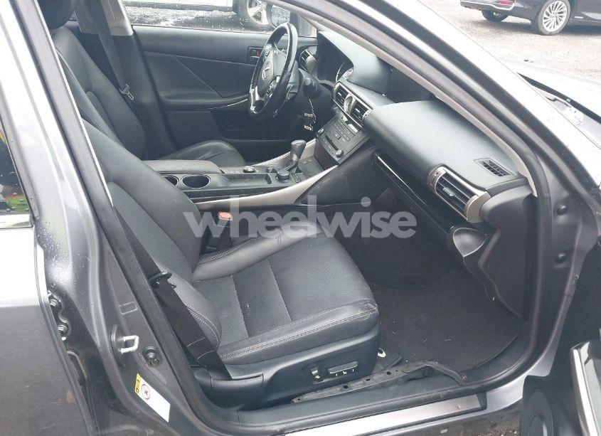 Photo 5 of 2015 Lexus Is 250 (VIN JTHCF1D22F5026686)