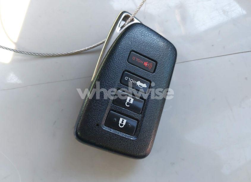 Photo 11 of 2015 Lexus Is 250 (VIN JTHCF1D23F5021139)