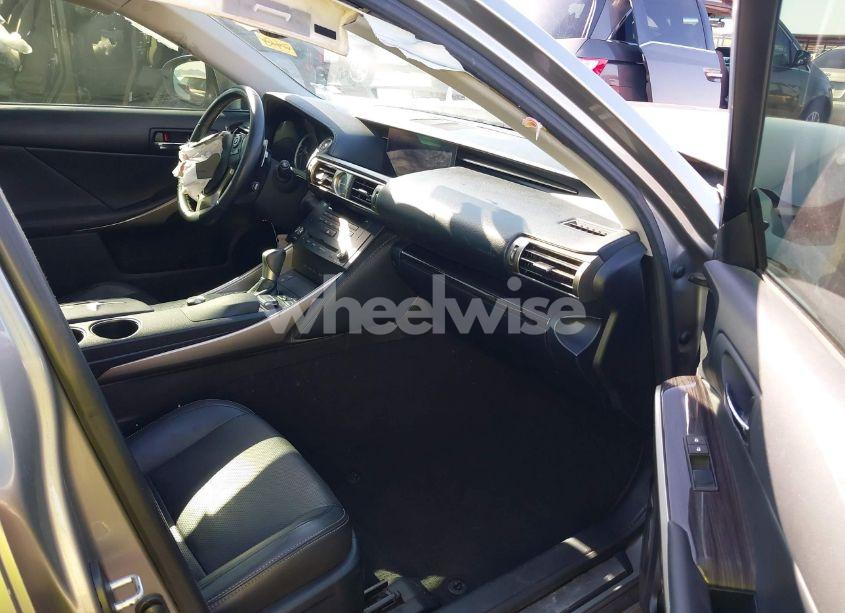 Photo 5 of 2015 Lexus Is 250 (VIN JTHCF1D23F5021139)