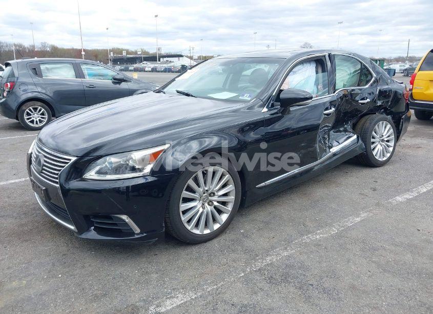 Photo 6 of 2017 Lexus Ls 460 (VIN JTHCL5EF2H5028166)