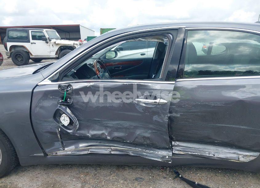 Photo 6 of 2012 Lexus Ls 460 (VIN JTHCL5EF5C5013492)