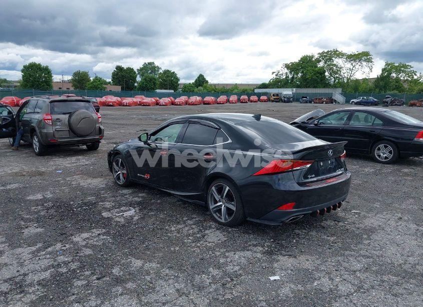 Photo 3 of 2017 Lexus Is 300 (VIN JTHCM1D29H5023566)