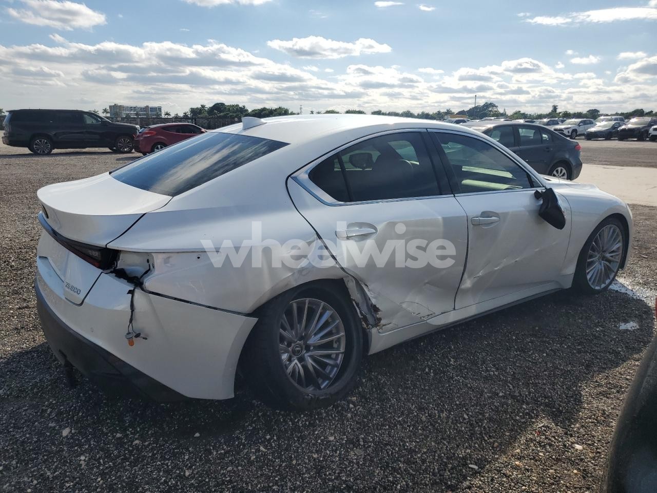 Photo 3 of 2022 LEXUS IS 300 (VIN JTHDA1D25N5120854)