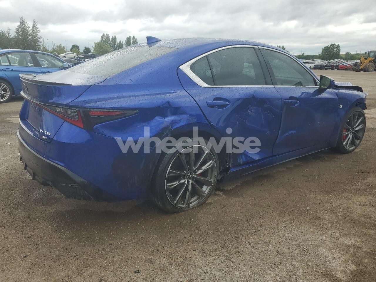Photo 3 of 2022 LEXUS IS 300 (VIN JTHG81F20N5049570)
