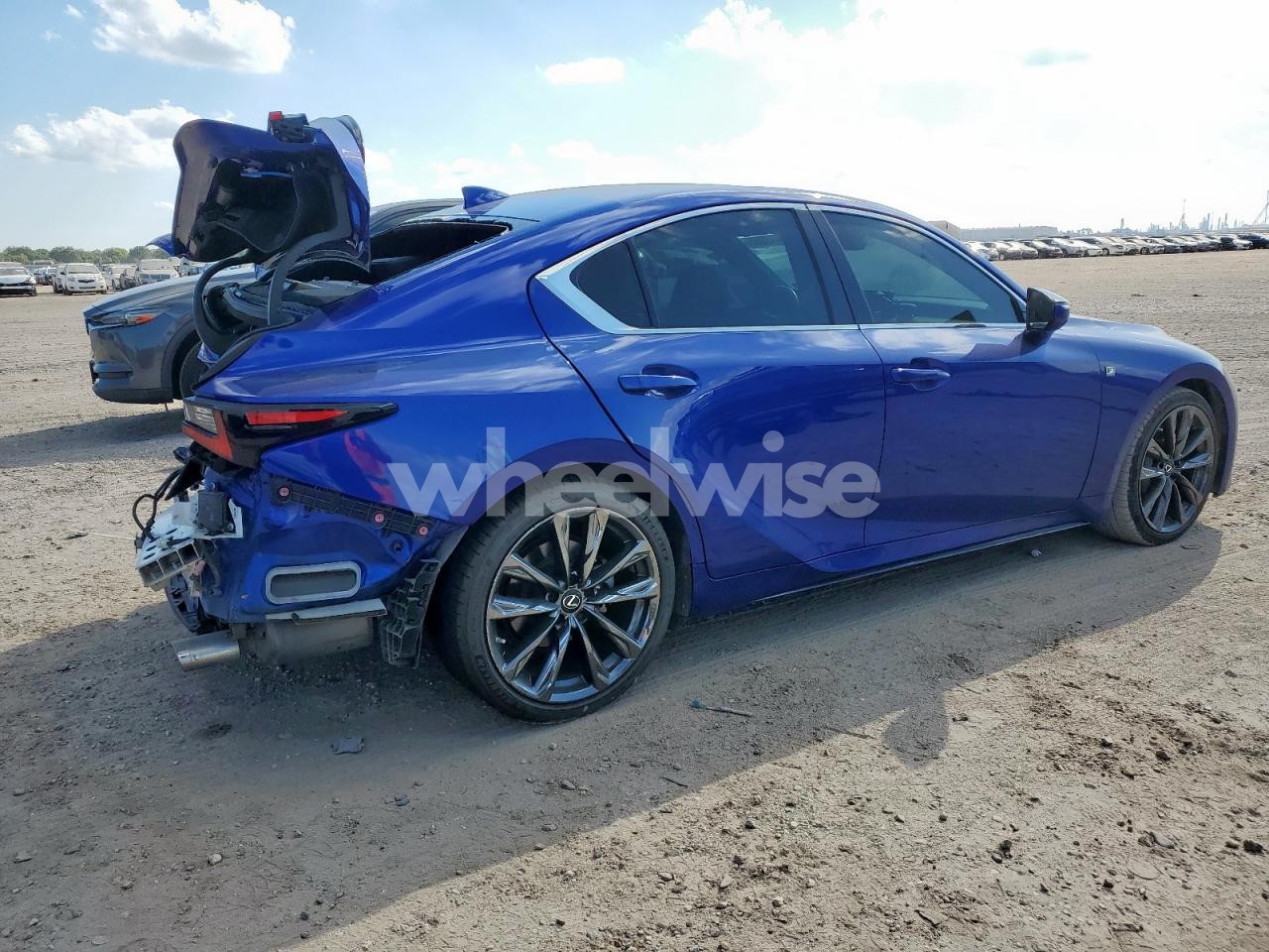 Photo 3 of 2022 LEXUS IS 350 F SPORT (VIN JTHGZ1B24N5055035)