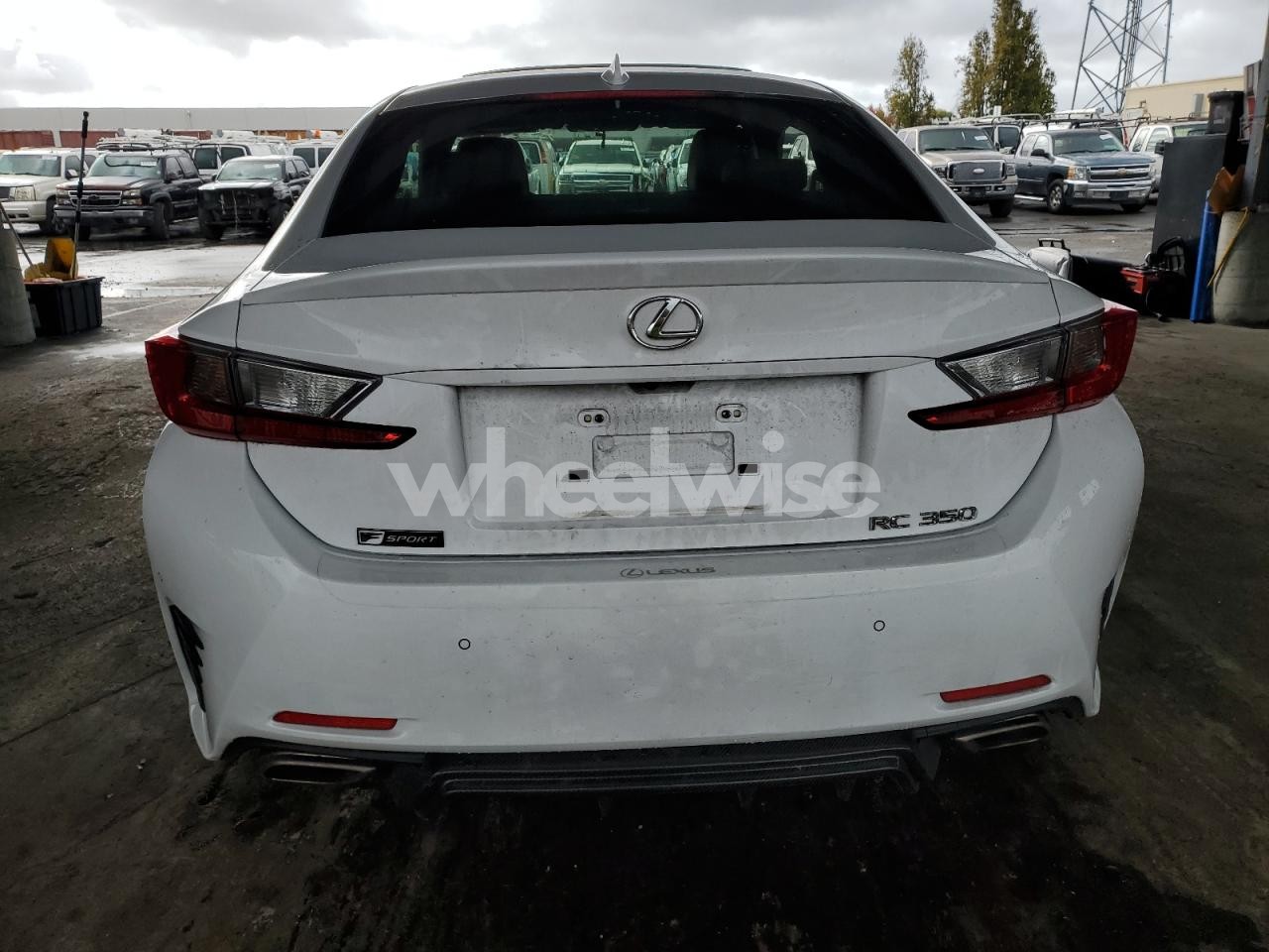 Photo 6 of 2016 LEXUS RC 350 (VIN JTHHE5BC2G5013675)