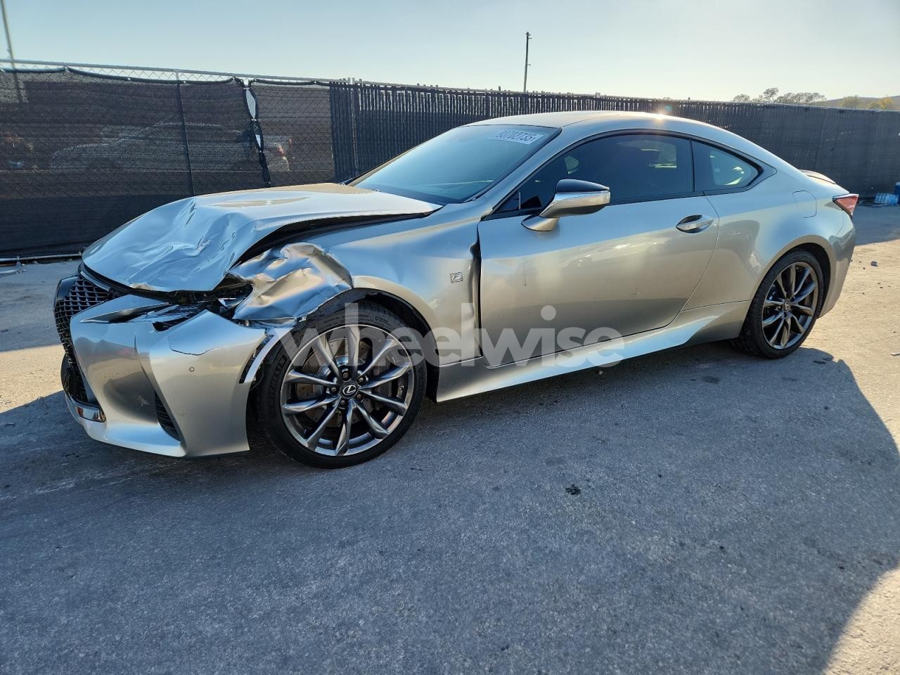 2019 LEXUS RC 350 (VIN JTHHZ5BC4K5021600) main photo