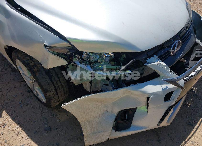 Photo 17 of 2015 Lexus Ct 200H (VIN JTHKD5BH4F2234585)