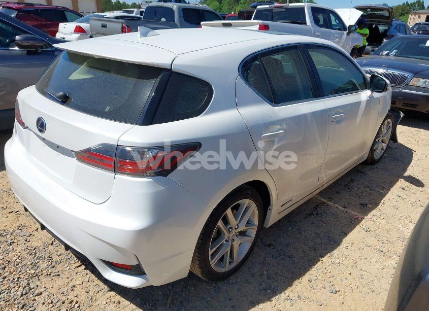 Photo 4 of 2015 Lexus Ct 200H (VIN JTHKD5BH4F2234585)