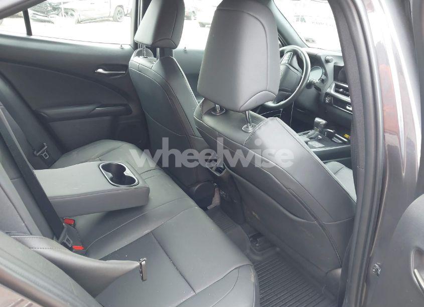 Photo 8 of 2024 Lexus Ux 250H PREMIUM (VIN JTHP9JBH8R2079284)