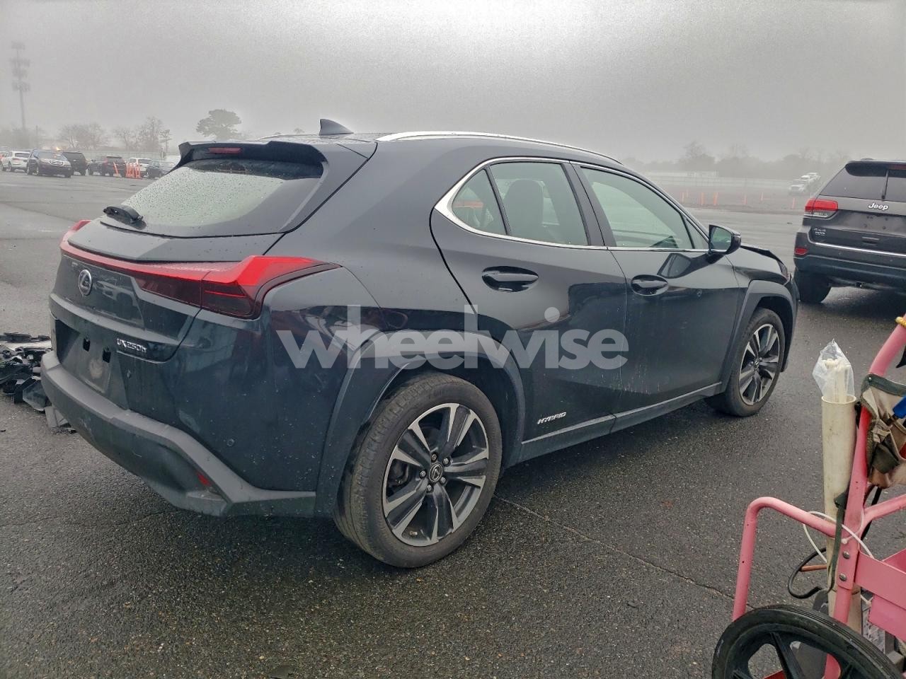 Photo 3 of 2021 LEXUS UX 250H (VIN JTHP9JBH9M2038591)