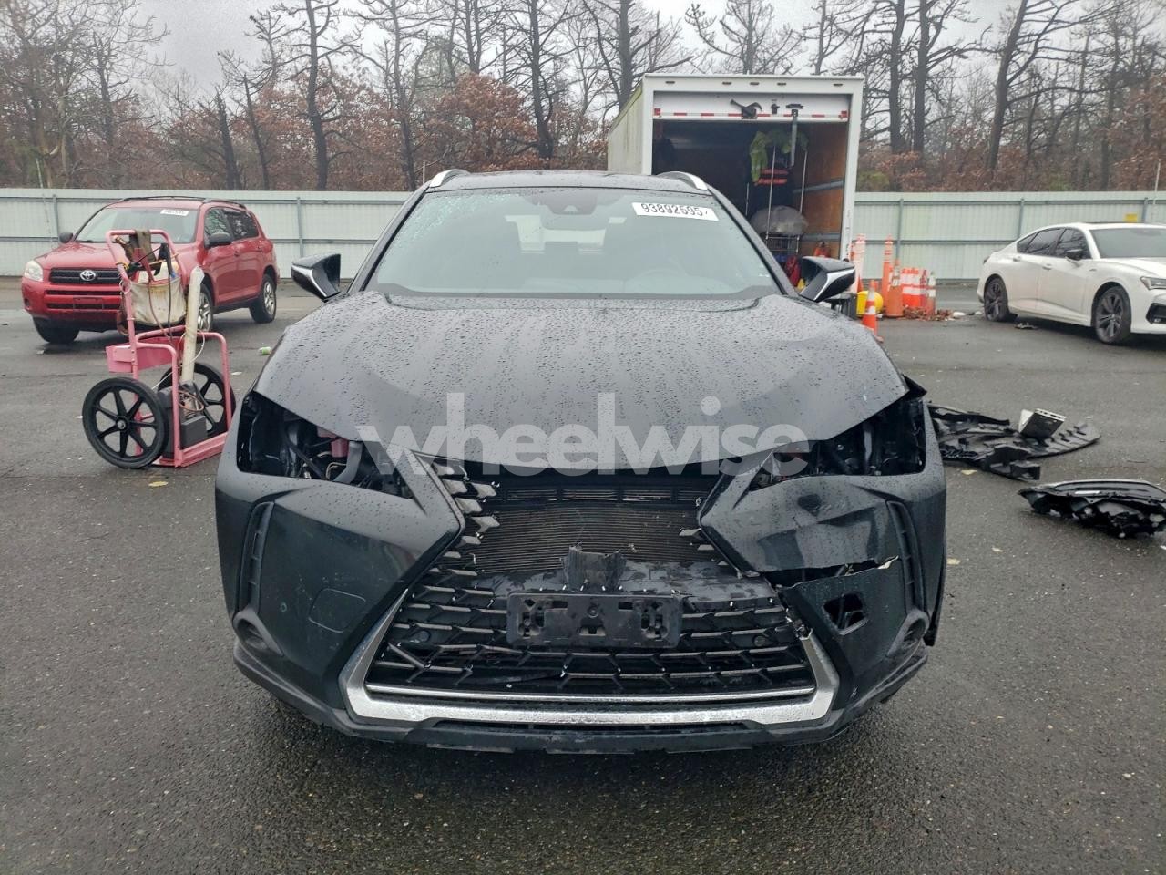 Photo 5 of 2021 LEXUS UX 250H (VIN JTHP9JBH9M2038591)