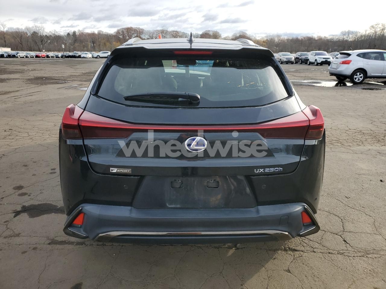 Photo 6 of 2021 LEXUS UX 250H N/A (VIN JTHR9JBH0M2051156)
