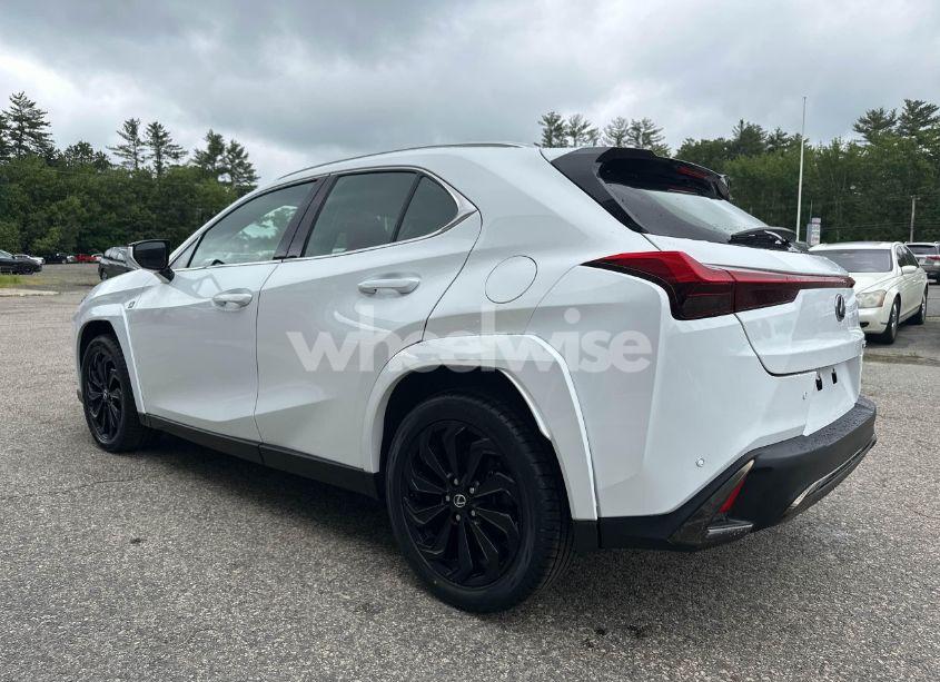 Photo 3 of 2022 Lexus Ux 250H BASE/250H F SPORT/250H LUXURY (VIN JTHR9JBH5N2060372)