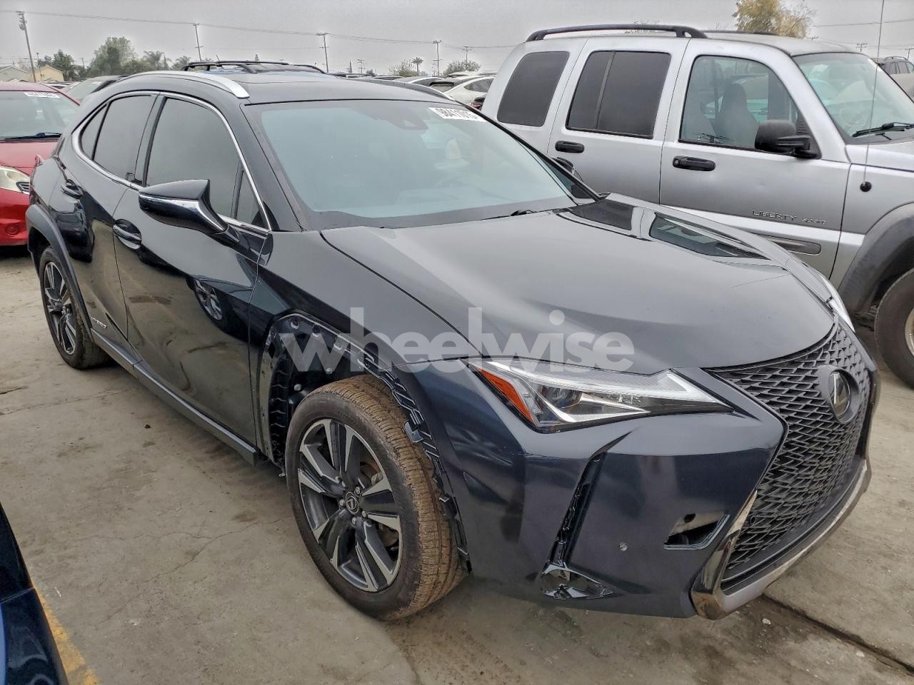 Photo 4 of 2019 LEXUS UX 250H (VIN JTHU9JBH7K2015620)