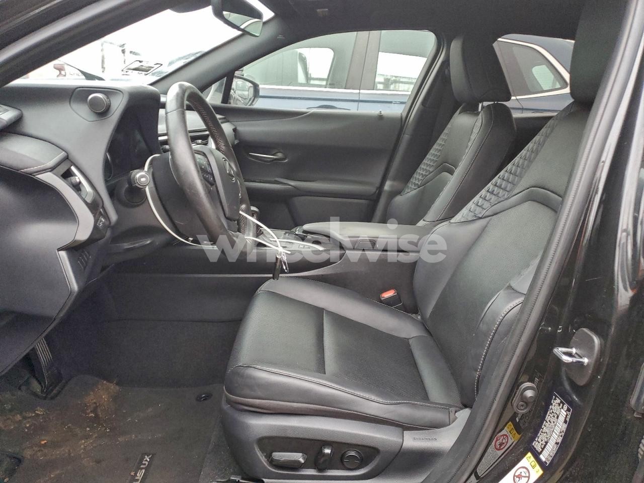 Photo 7 of 2019 LEXUS UX 250H (VIN JTHU9JBH7K2015620)