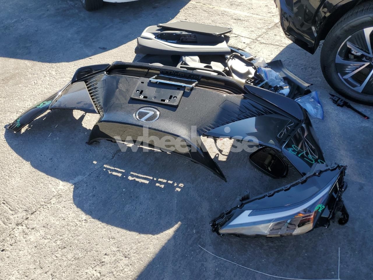 Photo 13 of 2025 LEXUS RZ 300E (VIN JTJABABB0SA012243)