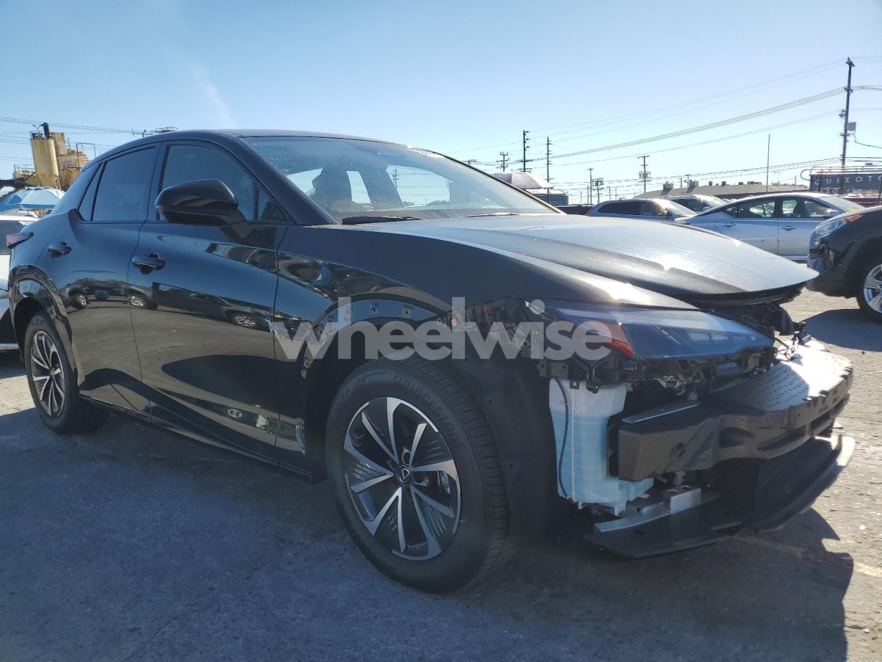 Photo 4 of 2025 LEXUS RZ 300E (VIN JTJABABB0SA012243)