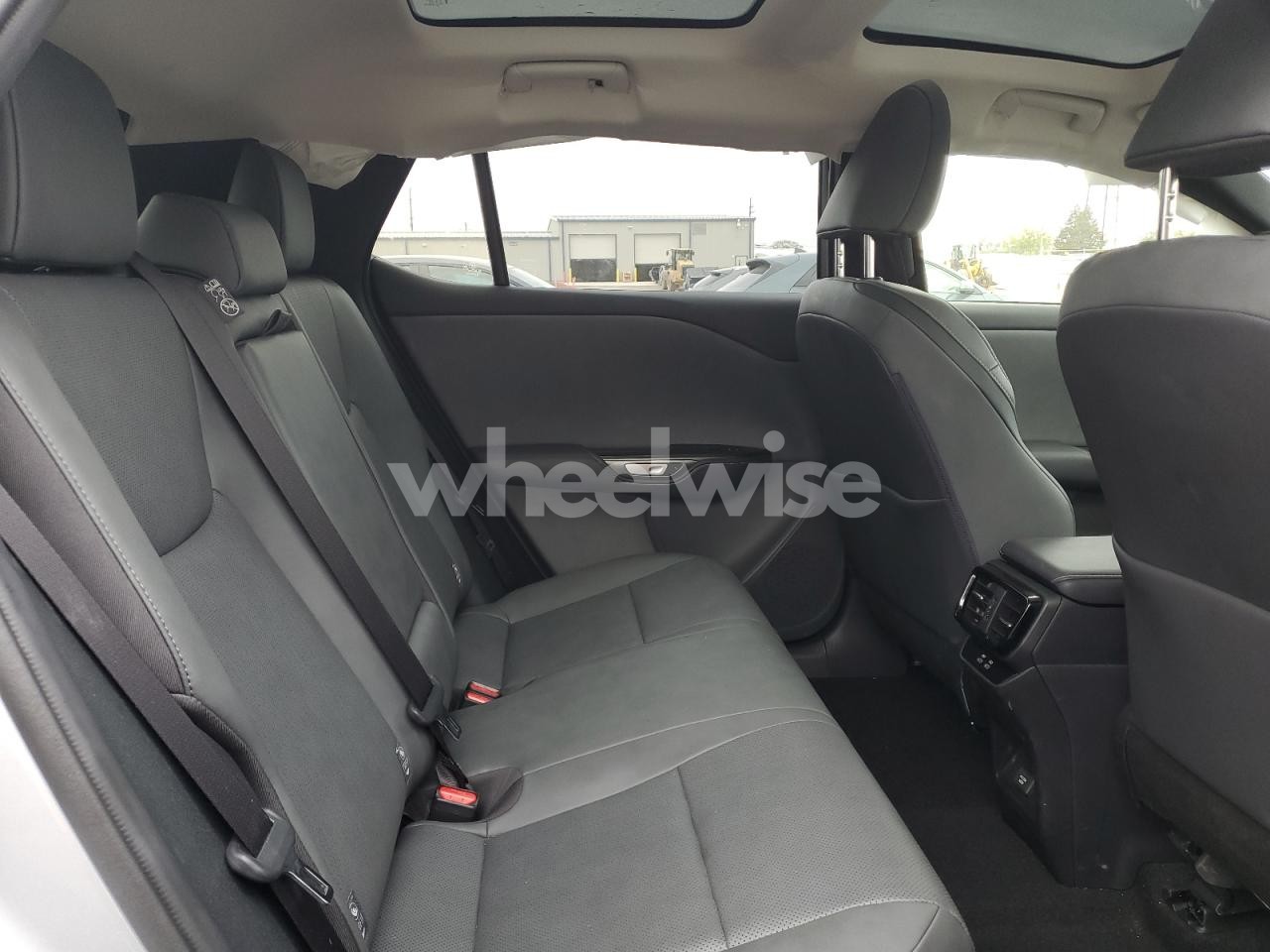 Photo 11 of 2025 LEXUS RZ 300E (VIN JTJABABB4SA008146)