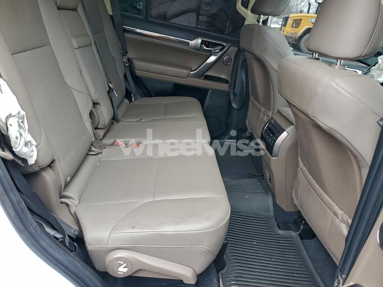 Photo 11 of 2022 LEXUS GX 460 (VIN JTJAM7BX0N5322656)