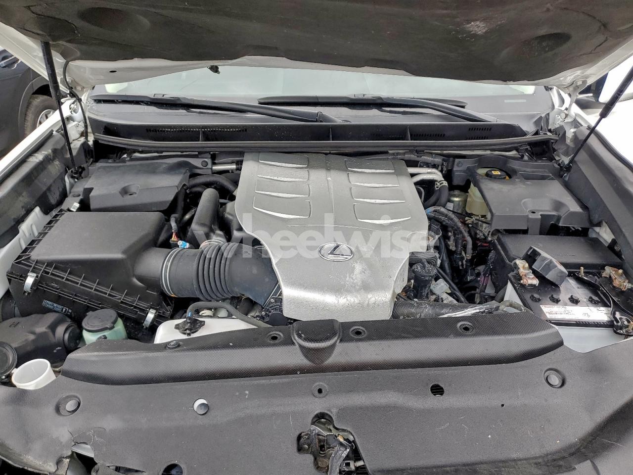 Photo 12 of 2022 LEXUS GX 460 (VIN JTJAM7BX0N5322656)