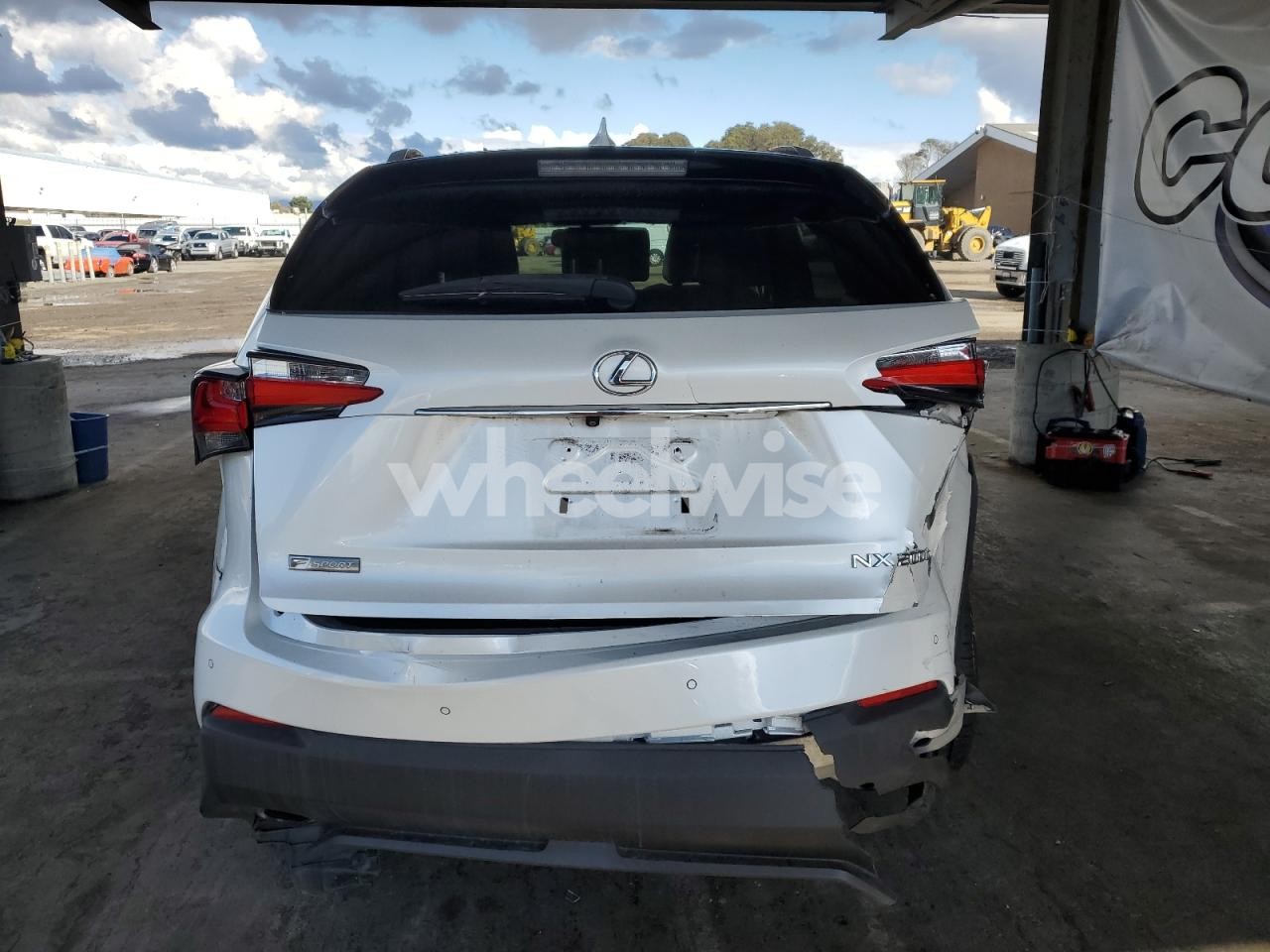 Photo 6 of 2015 LEXUS NX 200T N/A (VIN JTJBARBZ8F2001123)