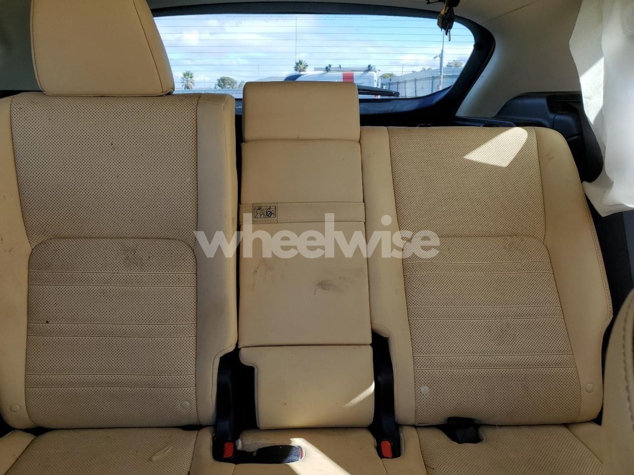 Photo 10 of 2016 LEXUS NX 300H N/A (VIN JTJBJRBZ8G2048671)