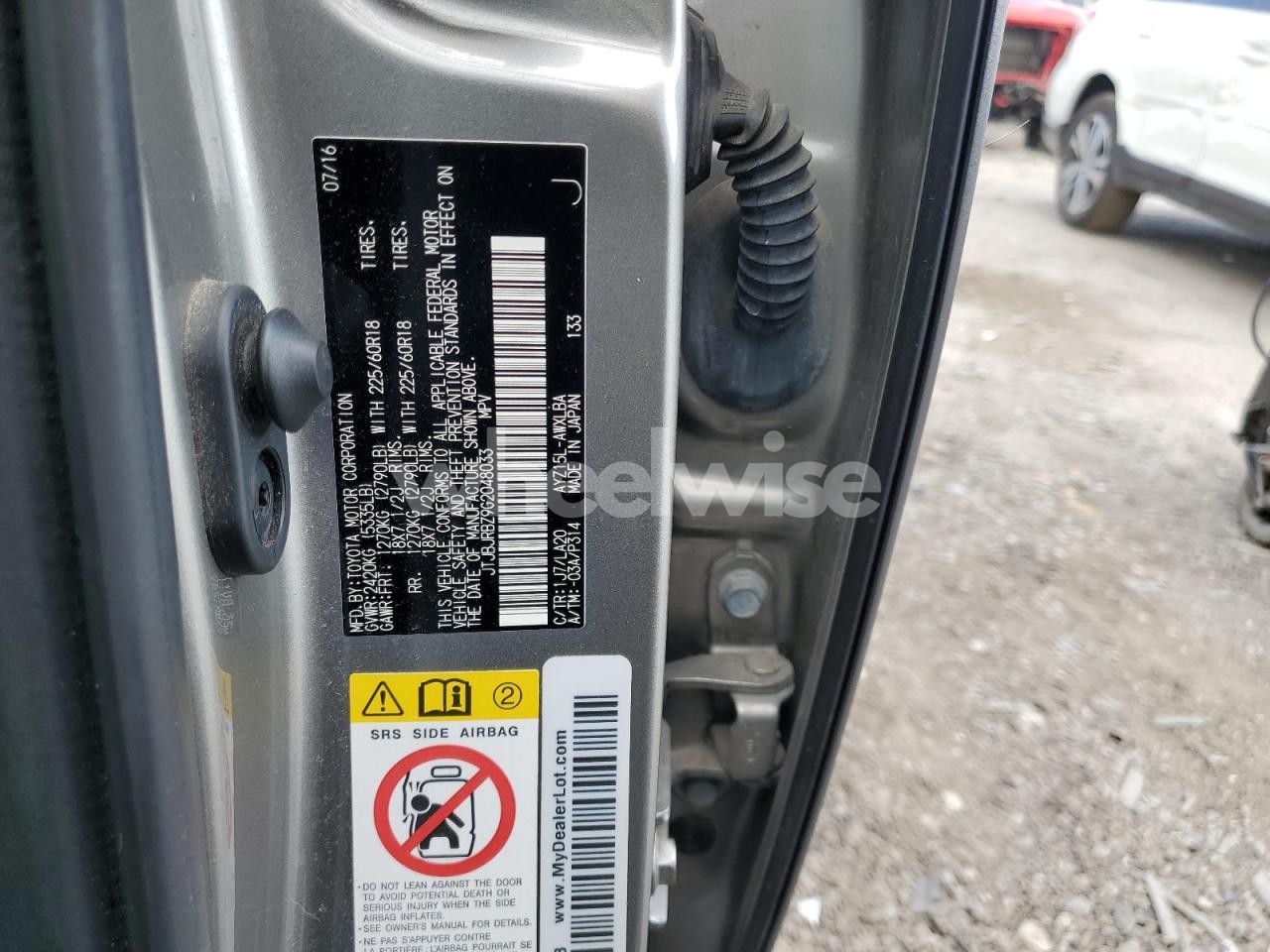 Photo 13 of 2016 LEXUS NX 300H (VIN JTJBJRBZ9G2048033)