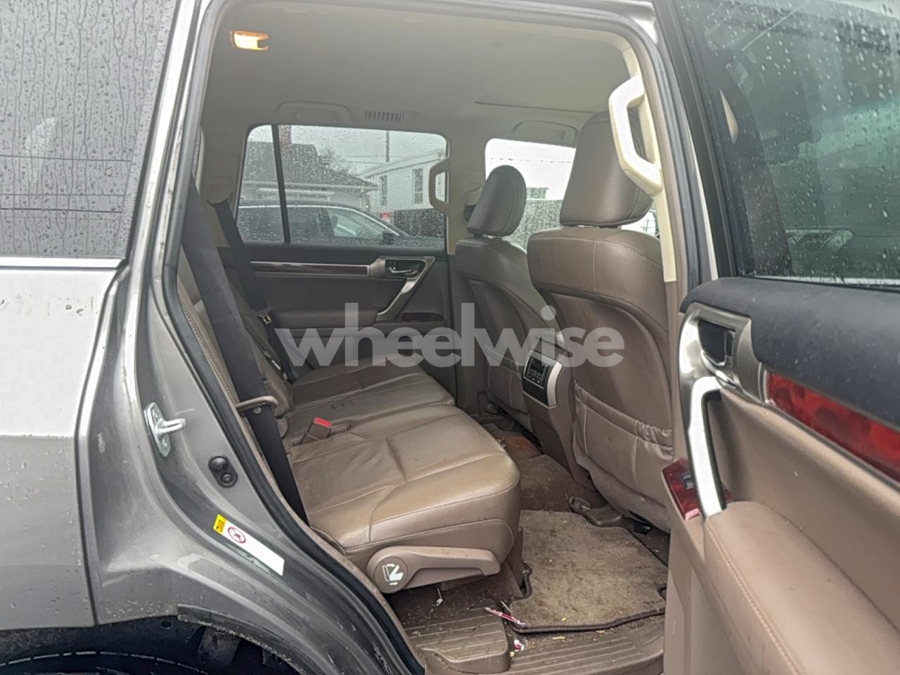 Photo 6 of 2012 LEXUS GX 460 (VIN JTJBM7FX6C5049363)