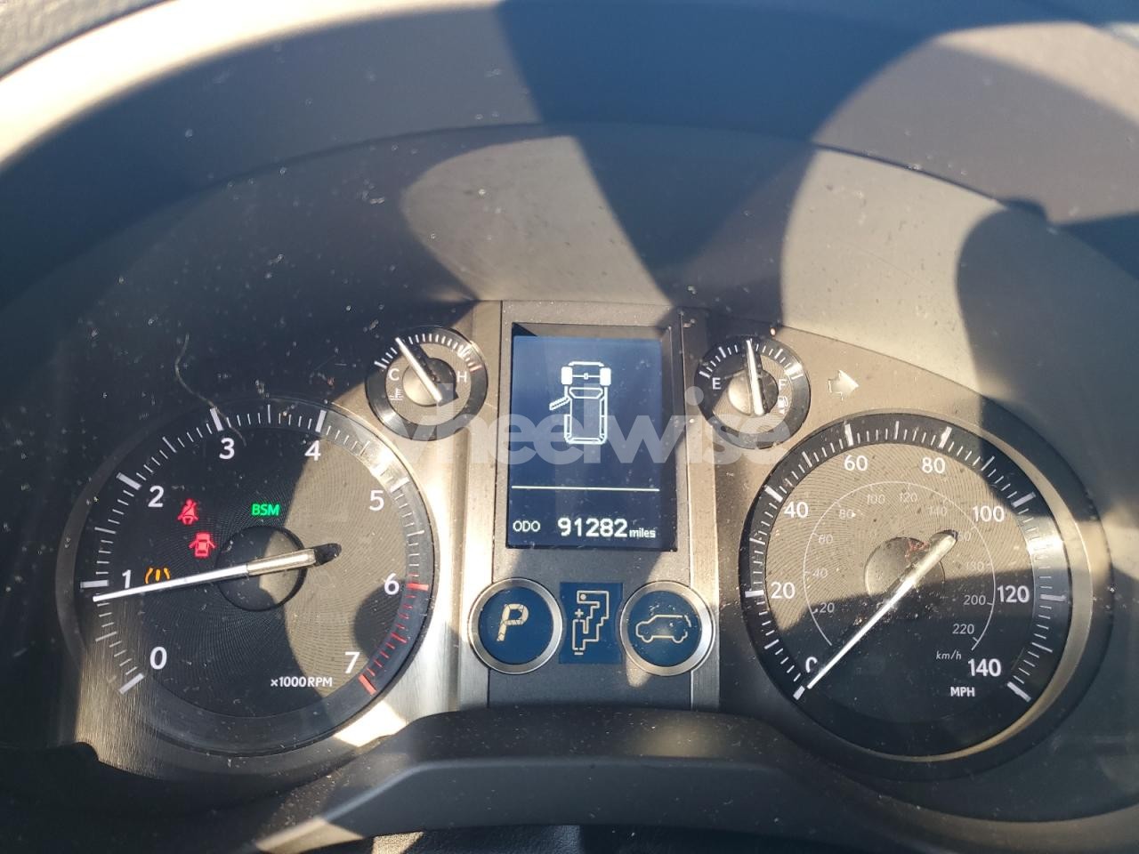 Photo 9 of 2018 LEXUS GX 460 (VIN JTJBM7FX7J5183439)