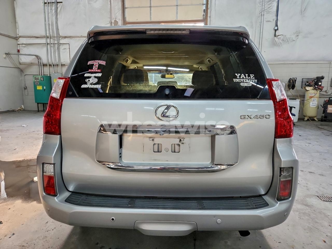 Photo 6 of 2012 LEXUS GX 460 (VIN JTJBM7FX9C5044660)