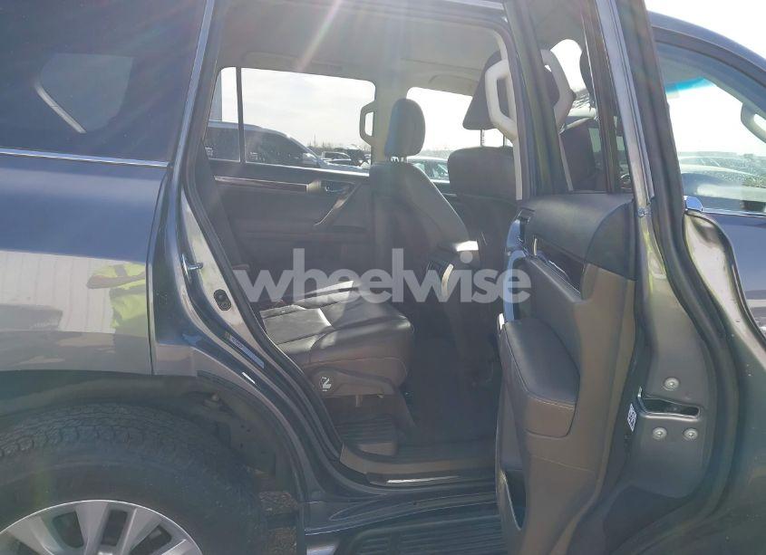 Photo 8 of 2017 Lexus Gx 460 (VIN JTJBM7FXXH5169318)