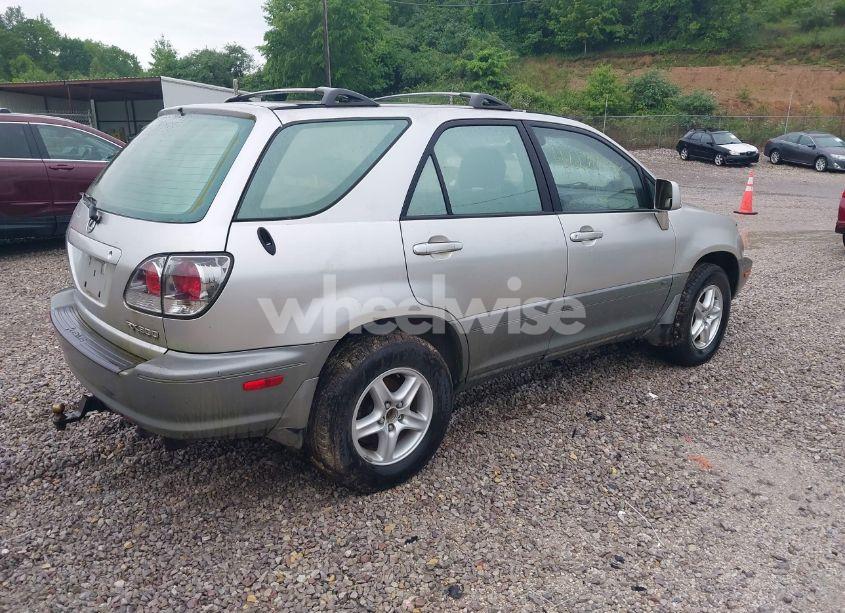Photo 4 of 2001 Lexus Rx 300 (VIN JTJGF10U610085737)