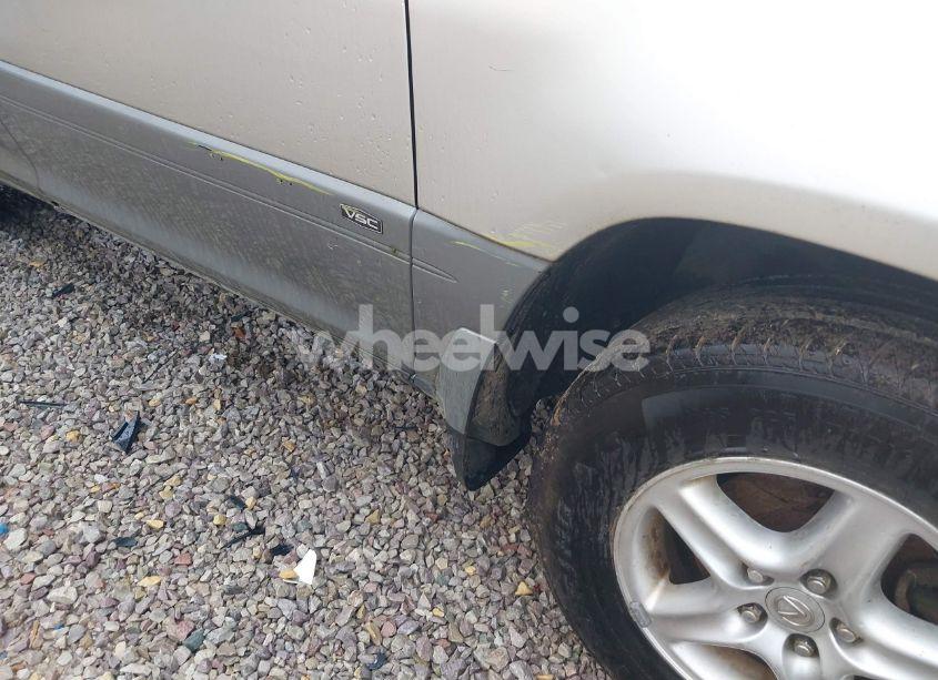 Photo 6 of 2001 Lexus Rx 300 (VIN JTJGF10U610085737)