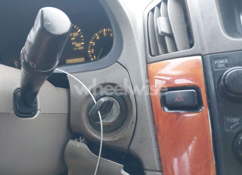 Photo 11 of 2001 Lexus Rx 300 (VIN JTJGF10UX10111157)