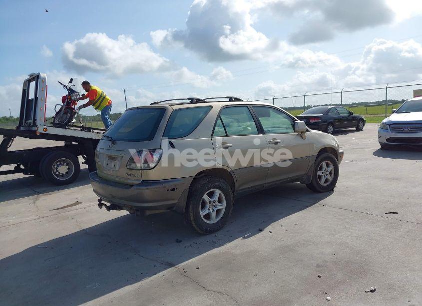 Photo 4 of 2001 Lexus Rx 300 (VIN JTJGF10UX10113863)
