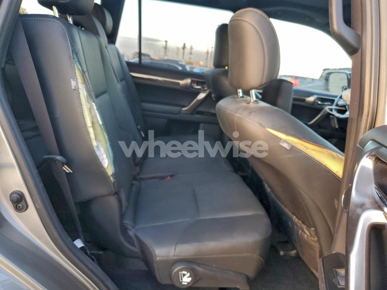 Photo 11 of 2023 LEXUS GX 460 LUXURY (VIN JTJGM7BX4P5344883)