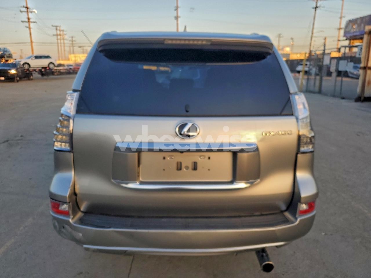 Photo 6 of 2023 LEXUS GX 460 LUXURY (VIN JTJGM7BX4P5344883)