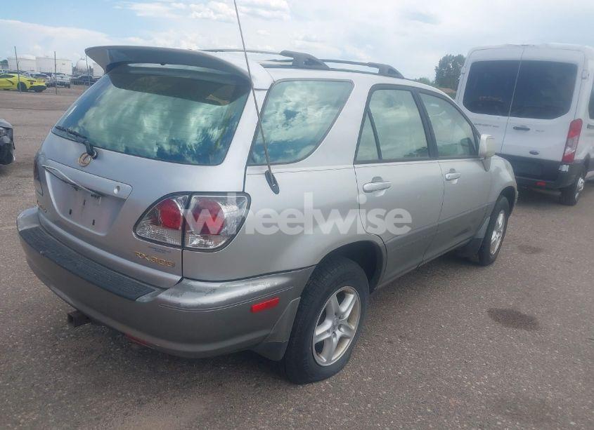 Photo 4 of 2001 Lexus Rx 300 (VIN JTJHF10U010201325)