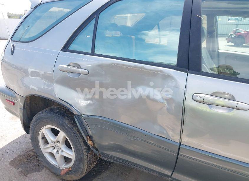 Photo 19 of 2001 Lexus Rx 300 (VIN JTJHF10U310225800)